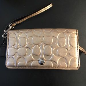 Coach Gold Wallet w/wristlet