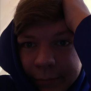 Meet your Posher, Cameron