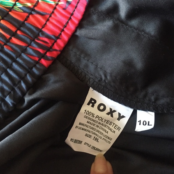 BWOT - Roxy Shorts - Picture 4 of 4