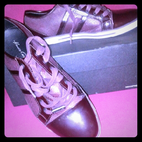 Mens sneakers