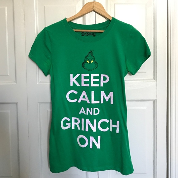 Christmas Grinch tee • SIZE MEDIUM