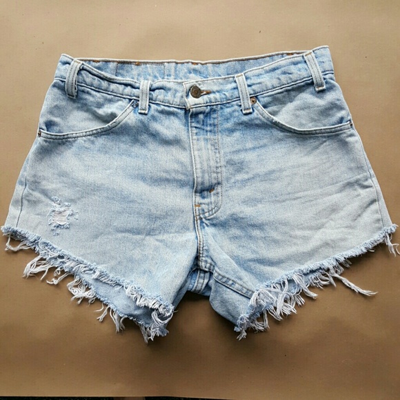 Levi's Womens high waisted shorts
