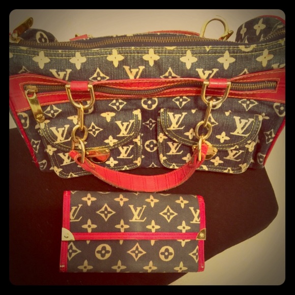 Beautiful bags with wallet