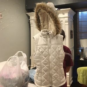 Faux fur sleeveless vest