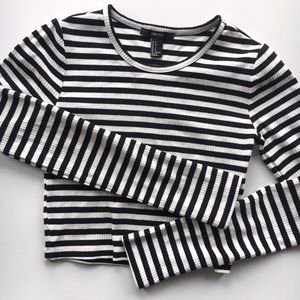 Forever 21 Tops - Striped Long Sleeve Crop Top Forever 21 Tops - Striped Long Sleeve Crop Top