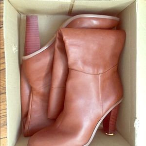 Ann Taylor LOFT Women's Boots! Size 8M