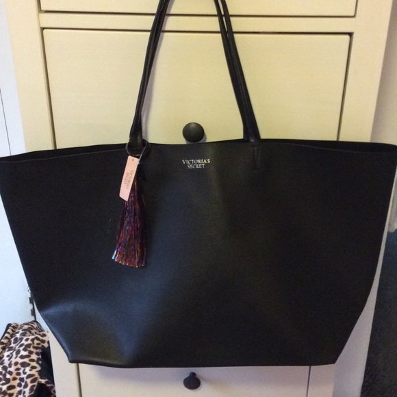 HUGE Victoria's Secret Tote! Exclusive!