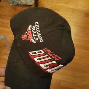 Authenic Vintage Bulls Championship Hat