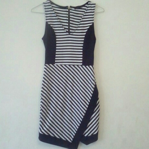 🔖Stripped Mini Dress