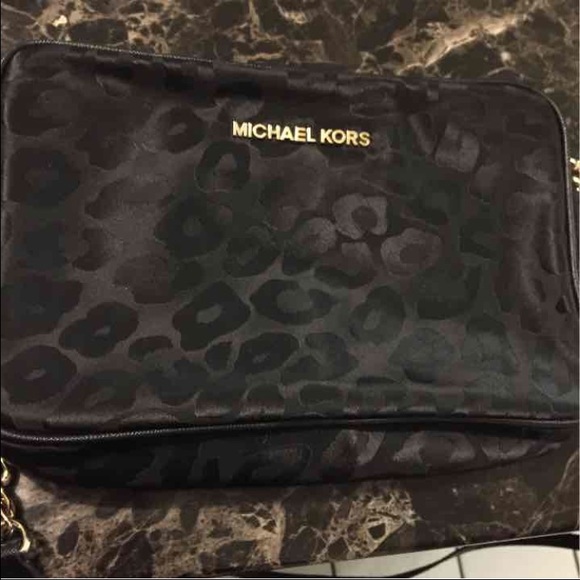 Michael Kors Crossbody