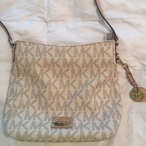 Michael Kors Crossbody Bag