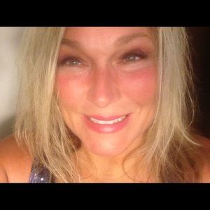 Meet your Posher, Paula