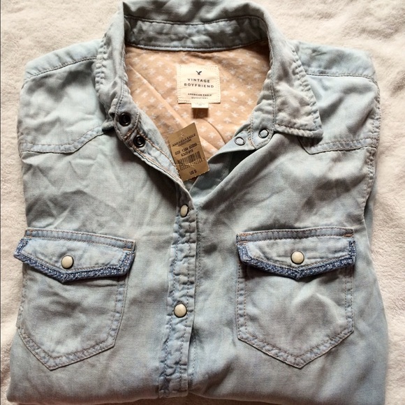 American Eagle Outfitters Tops - VINTAGE BOYFRIEND BUTTON DOWN TOP