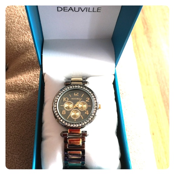 Watch - Picture 1 of 1