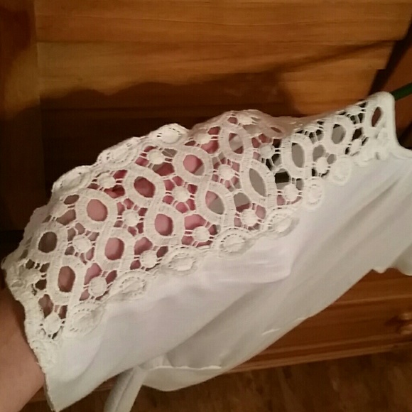 Iz Byer Tops - USED AS FREE GIFT MADE IN USA Cream Top EUC