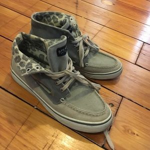 Sperry high top