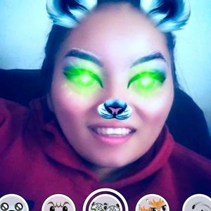 Meet your Posher, Yasmin