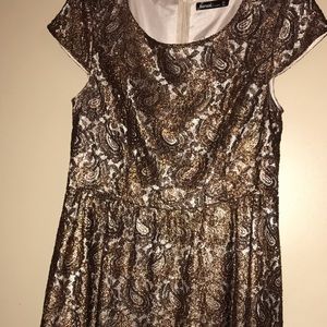 Kensie cocktail lace dress