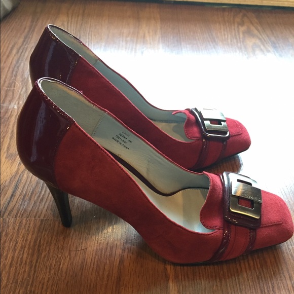 ⬇️ ANNE KLEIN Red suede/patent leather pumps - Picture 2 of 4