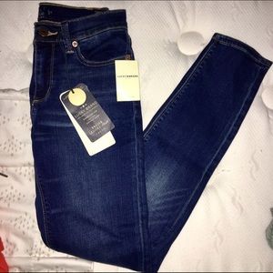 NWT Lucky Brand Brooke Legging Jean