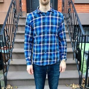 Uniqlo blue flannel shirt