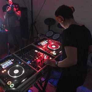 Meet your Posher, Juan