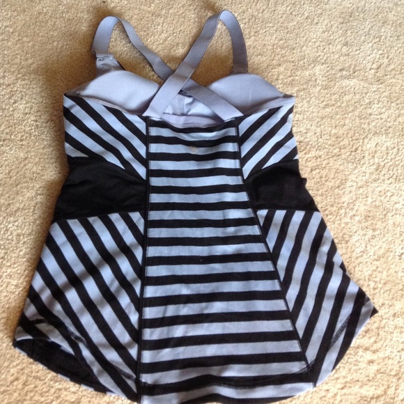 "LuluLemon" Striped Tanktop - Picture 2 of 4