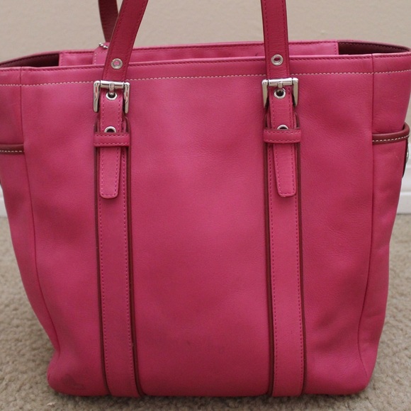 Pink Coach Purse - Picture 3 of 4