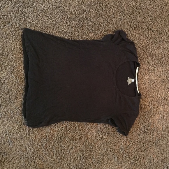 Black t-shirt