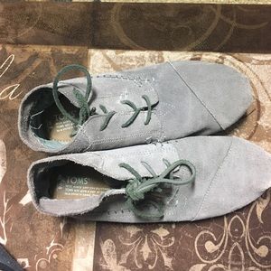 TOMS Peter Pan shoes