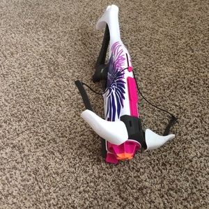 2 Nerf rebelle guns with 10 nerf bullets