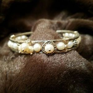 ON HOLD!Silpada Sterling Silver and Pearl bracelet