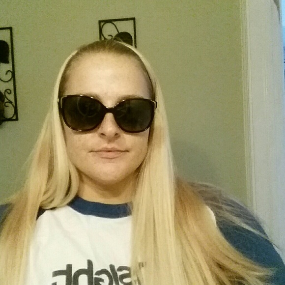 Prada sunglasses  (polarized) - Picture 1 of 4