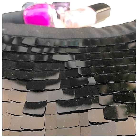 ❌DONATED❌ H&M | Disco Mini Skirt {NWT} - Picture 4 of 4