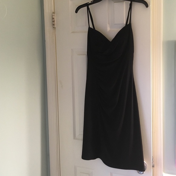 White House Black Market LBD
