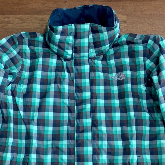 North Face Windbreaker Size M