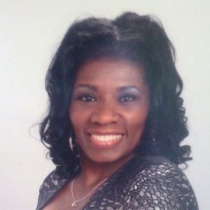 Meet your Posher, Teresa