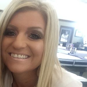 Meet your Posher, Joni