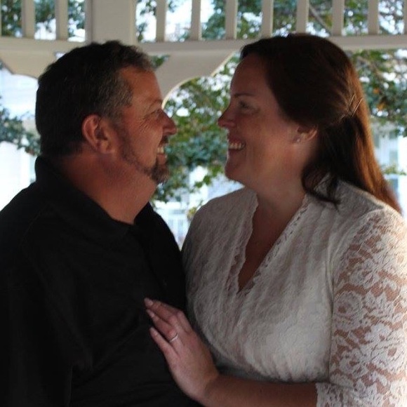 Meet your Posher, Linda - Picture 1 of 1
