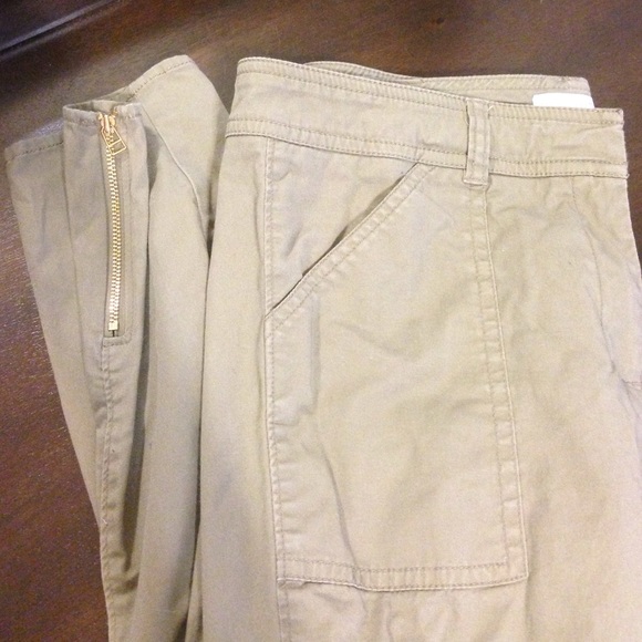 NY Company Skinny Leg Olive Green Pants
