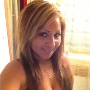 Meet your Posher, Ariana