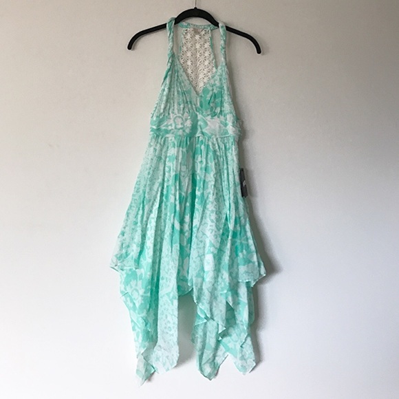 NWT Guess Dress - Picture 2 of 4