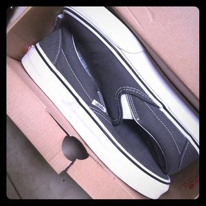 Vans classic slip on