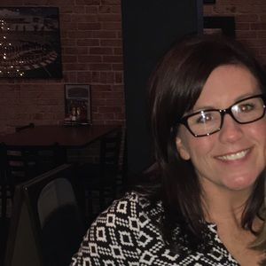 Meet your Posher, Laurie