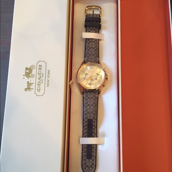 Coach watch yellow gold / brown band