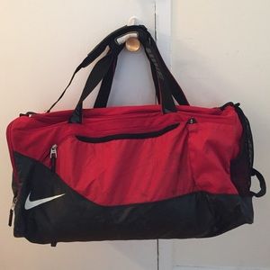 Nike (large) athletic duffle bag