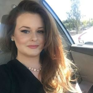 Meet your Posher, Stephanie