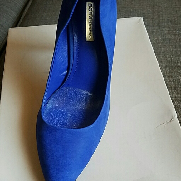 Blue must have BCBG heels