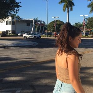 Meet your Posher, Alejandra