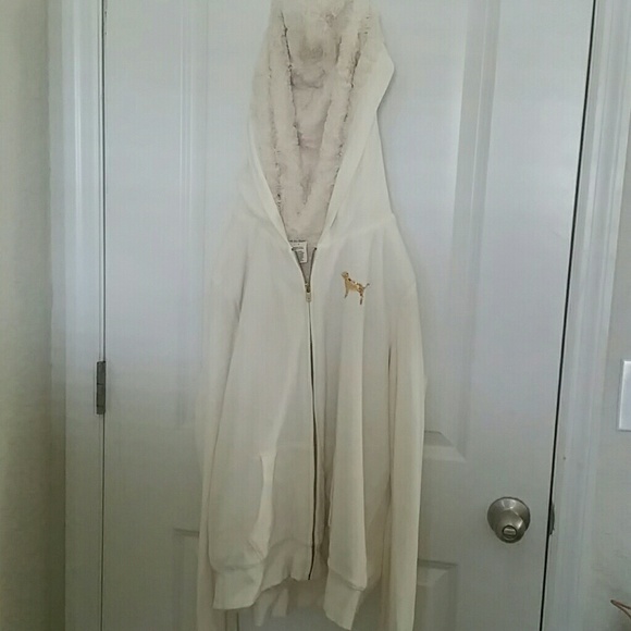 White fur hoodie with gold bling